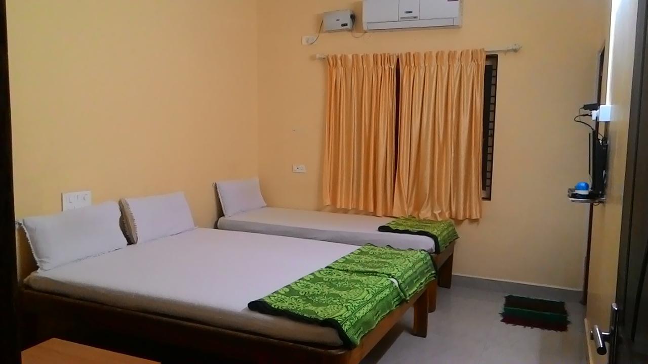 Dhenu Atithya Hotel Māvalli Eksteriør billede